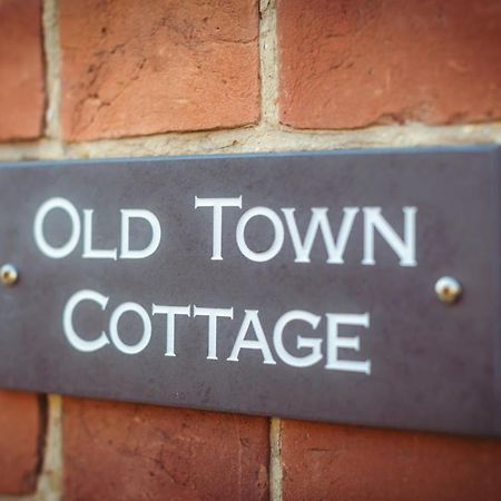 Old Town Cottage Истбурн Экстерьер фото